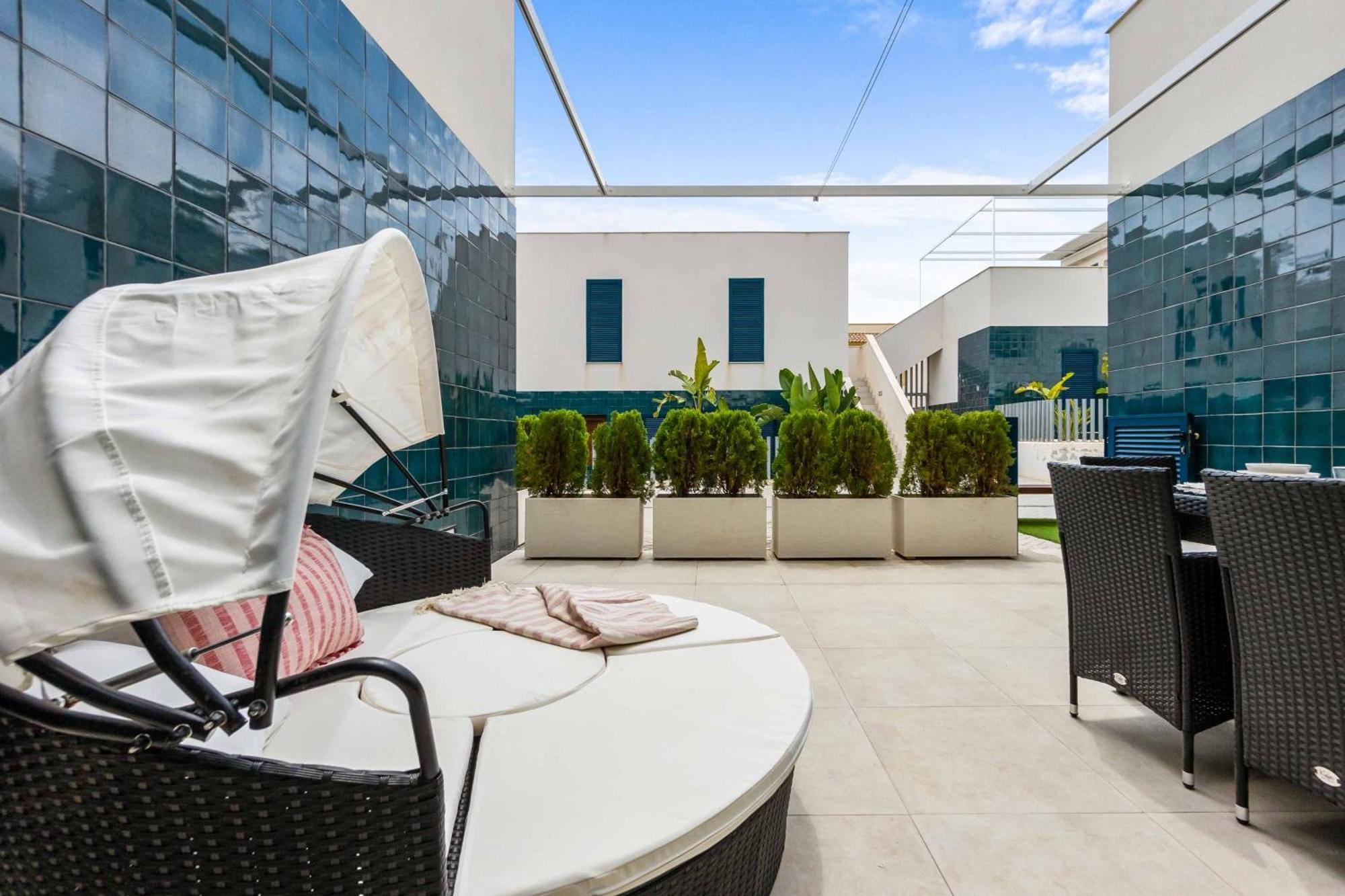 Apartment Turquesa Del Mar - Sun & Beach & Golf & Bike - Large Terrace Ground-Floor Spanish Apartment Dehesa de Campoamor (Orihuela Costa)