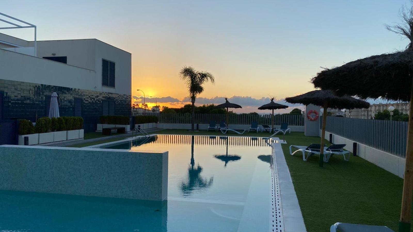 Turquesa Del Mar - Sun & Beach & Golf & Bike - Large Terrace Ground-Floor Spanish Apartment Dehesa de Campoamor (Orihuela Costa)