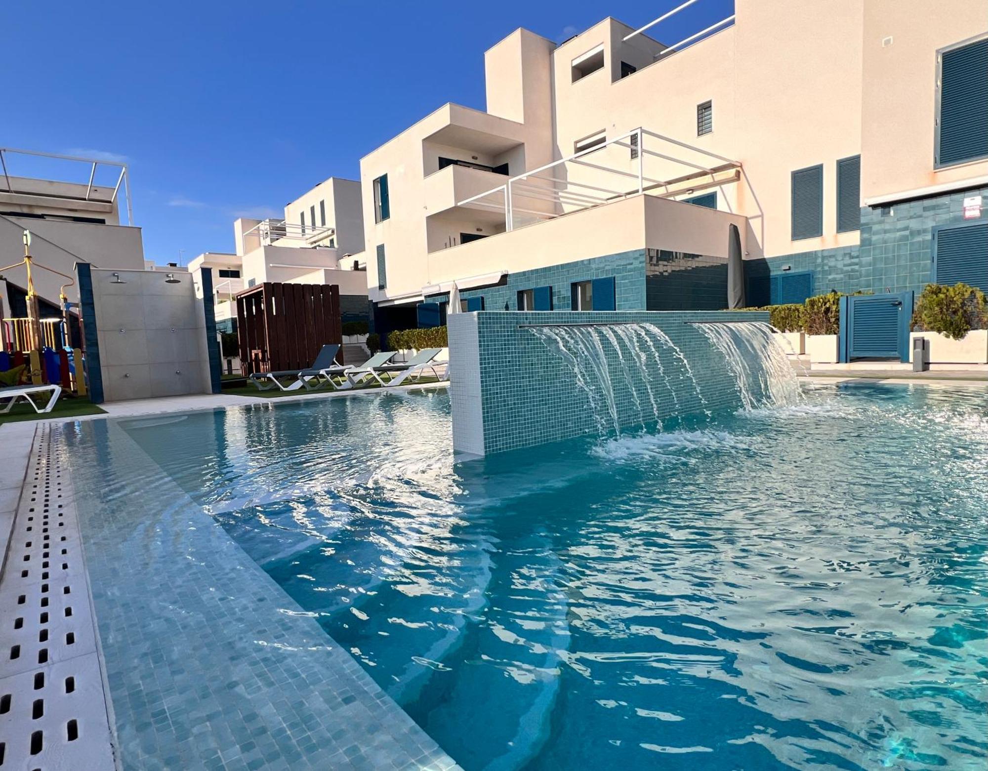 Apartment Turquesa Del Mar - Sun & Beach & Golf & Bike - Large Terrace Ground-Floor Spanish Apartment